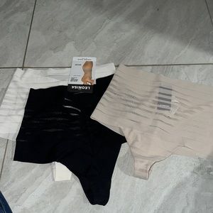 Slimming lace stripe high-waisted thong panty